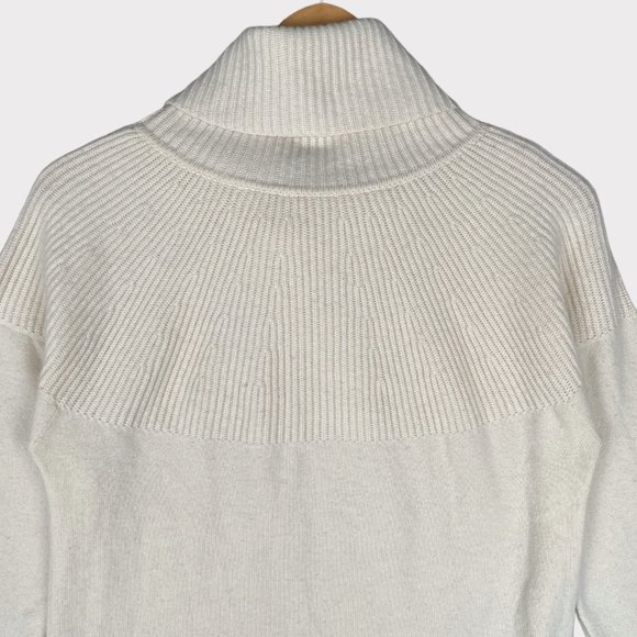 Valentino Cashmere Turtleneck Long-Sleeved Sweater Size XL - Picture 13 of 16